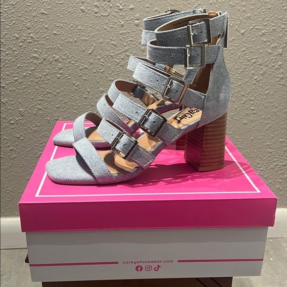 Corkys Gray and Blue Strappy Heels - Picture 11 of 16